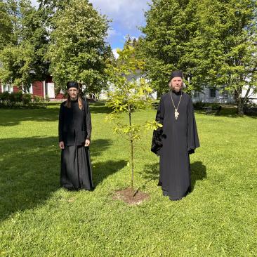 Igumeni Mikael ja munkki Rafael